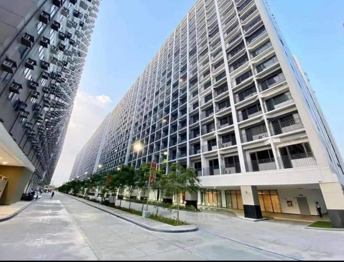 Deluxe Suites Razelles 2 At Shore 2 Residences Tower 1 Pasay Eksteriør bilde