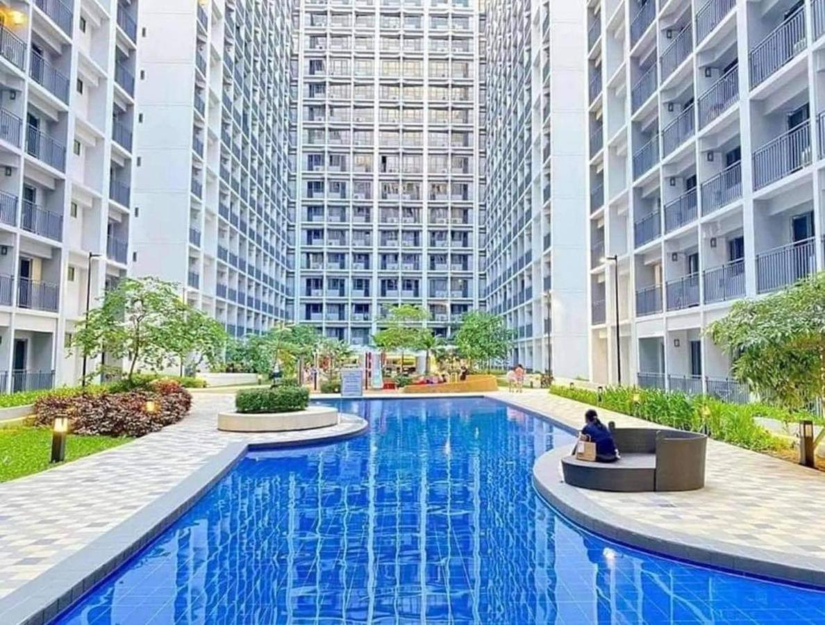 Deluxe Suites Razelles 2 At Shore 2 Residences Tower 1 Pasay Eksteriør bilde