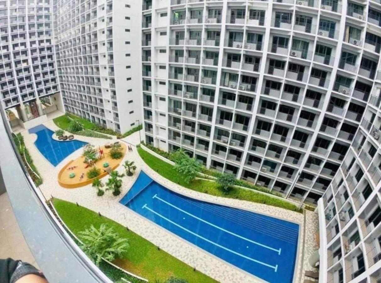 Deluxe Suites Razelles 2 At Shore 2 Residences Tower 1 Pasay Eksteriør bilde