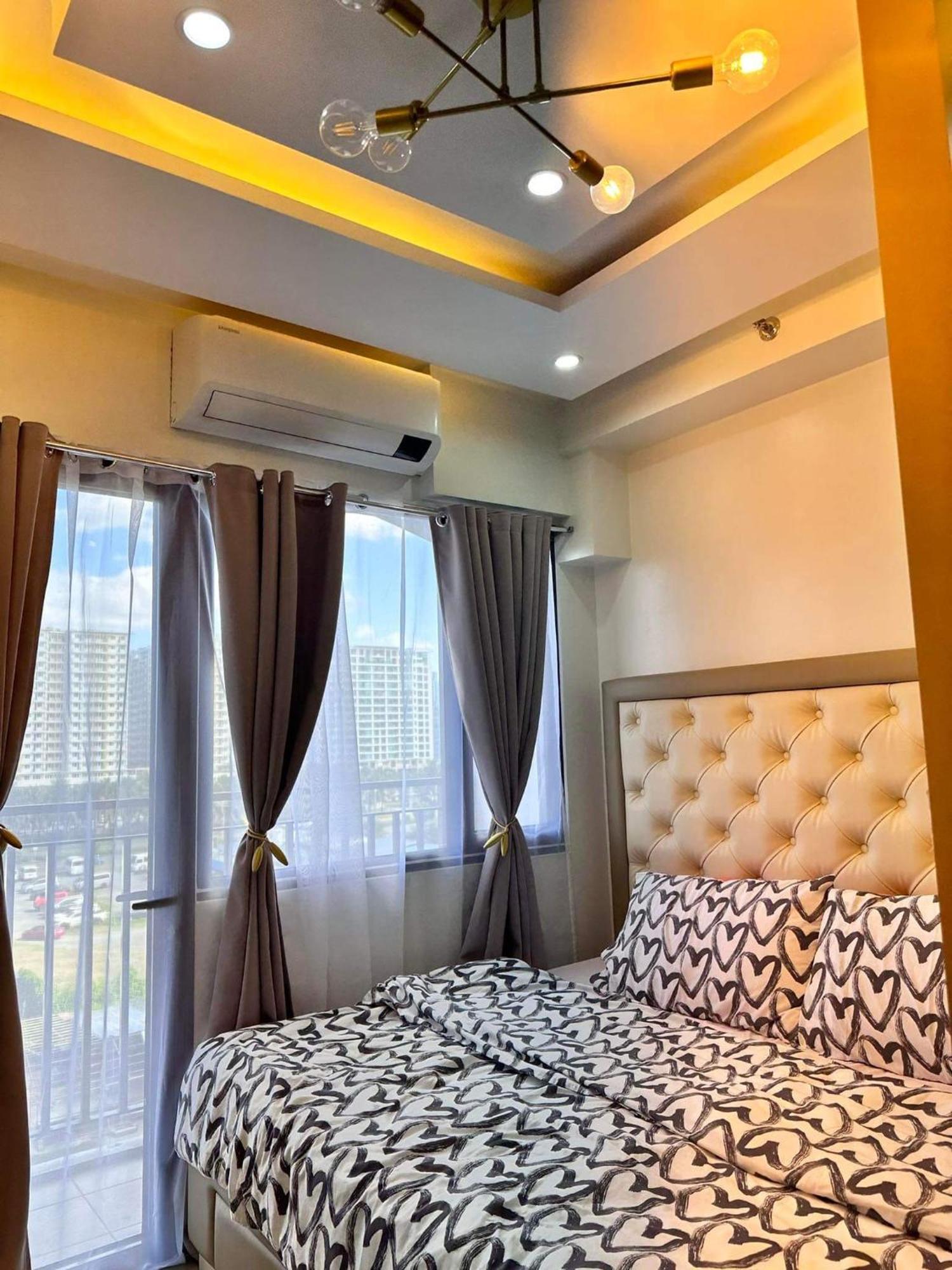 Deluxe Suites Razelles 2 At Shore 2 Residences Tower 1 Pasay Eksteriør bilde